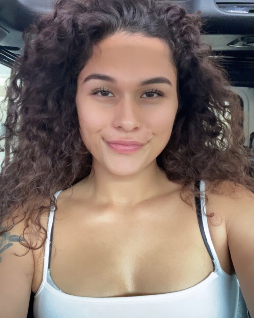 Alisiaraee (@alisiaraee), OnlyFans creator
