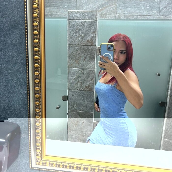 Alissleon (@alissleon), OnlyFans creator