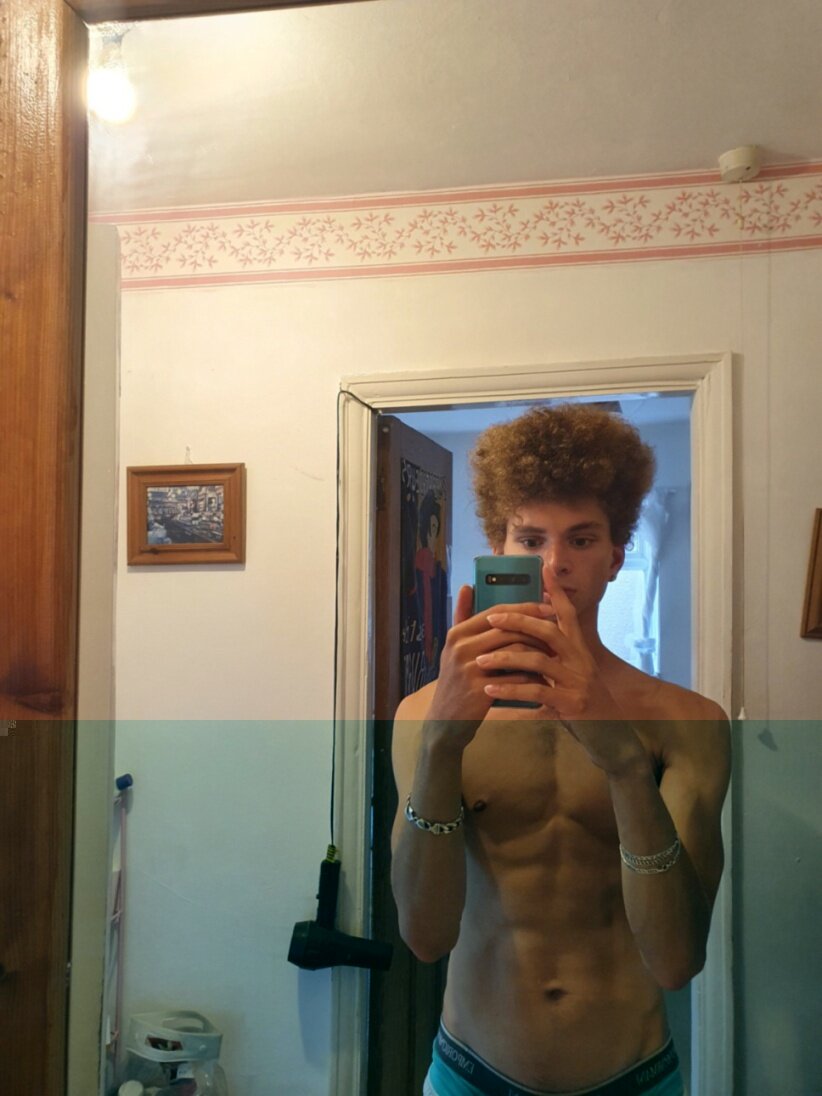 Aliyh94 (@aliyh94), OnlyFans creator