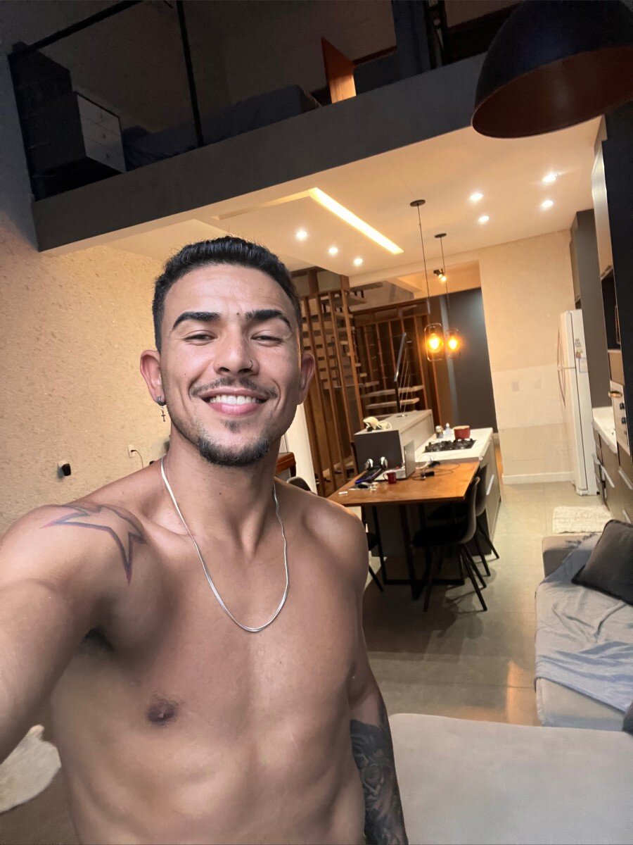 Allandellon (@allandellon), OnlyFans creator