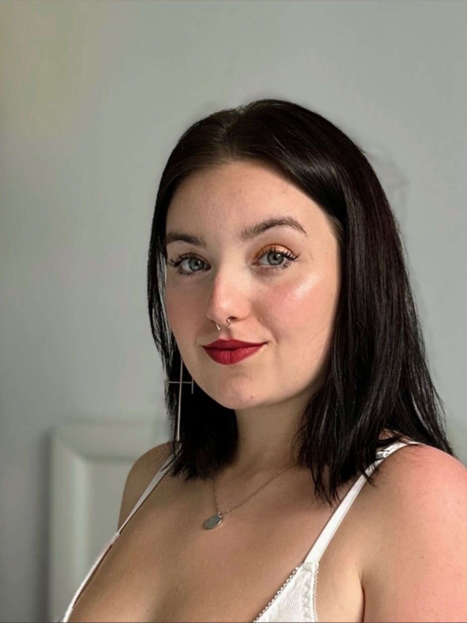 Allecsandra069 (@allecsandra069), OnlyFans creator