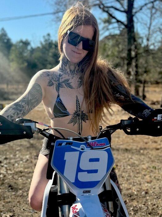 Allie007 (@allie0.07), OnlyFans creator