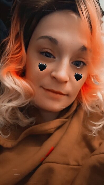 Alliemae0715 (@alliemae0715), OnlyFans creator