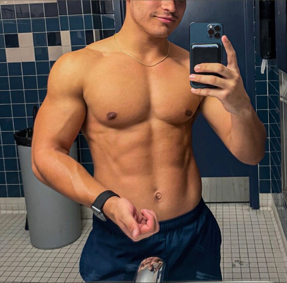Alphabottom (@alphabottom), OnlyFans creator