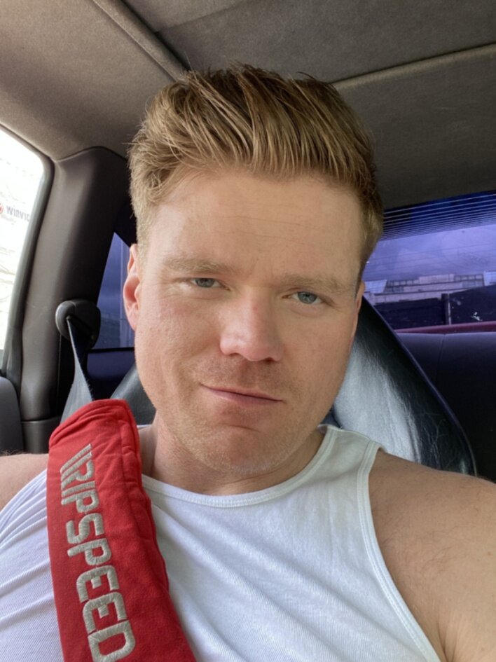 Alphamalexxl (@alphamalexxl), OnlyFans creator
