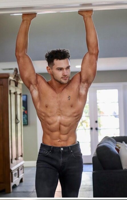 Alphazack (@alphazack), OnlyFans creator