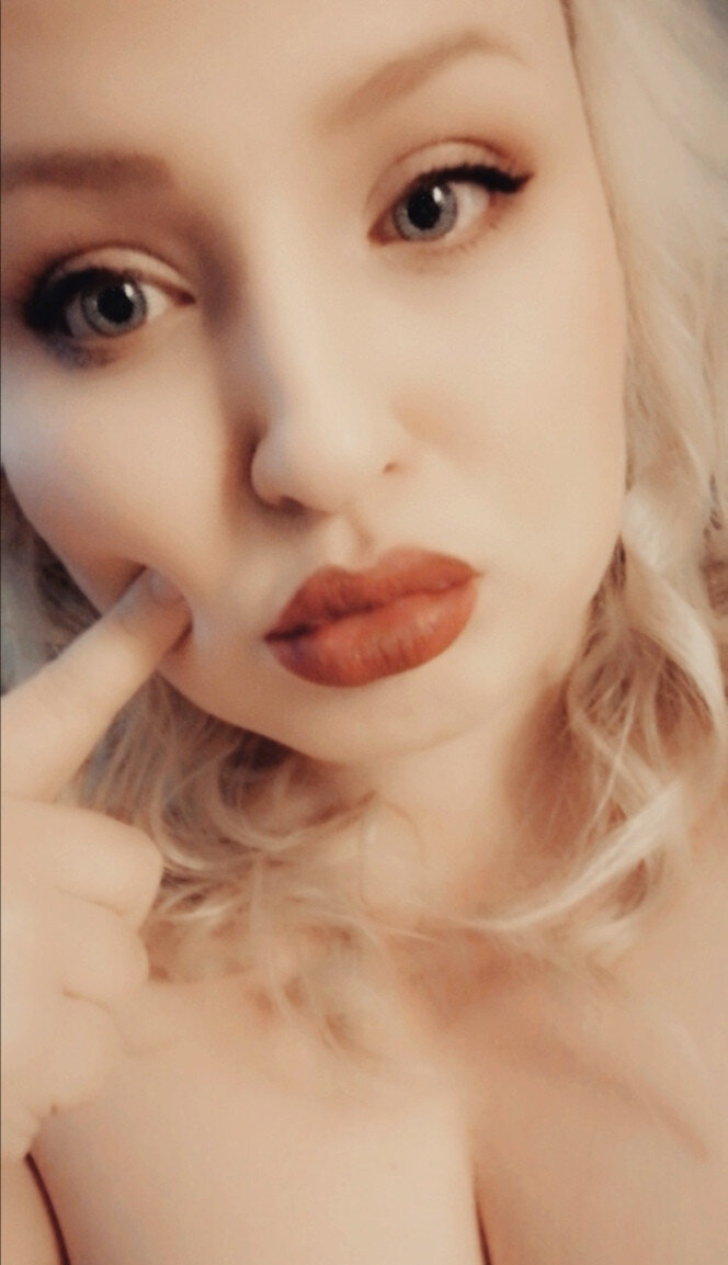 Altpinuppromo (@altpinuppromo), OnlyFans creator