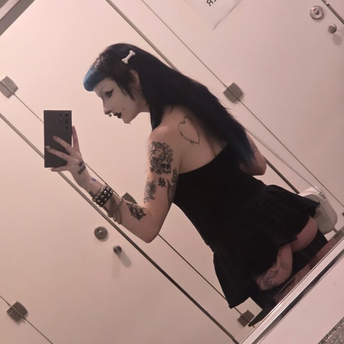 Alvarkara (@alvarkara), OnlyFans creator