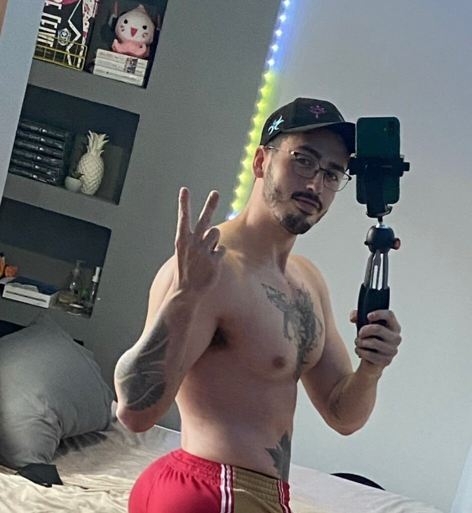 Alvarofizzxxx (@alvarofizzxxx), OnlyFans creator