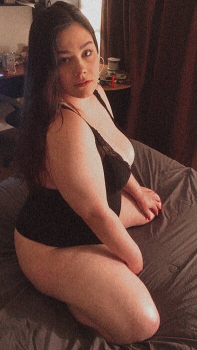 Alyssarein (@alyssa.rein), OnlyFans creator
