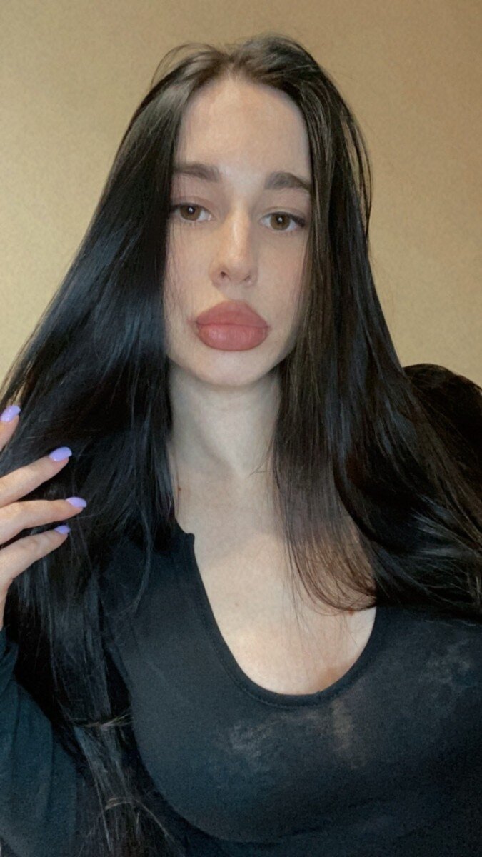 Alyssajus (@alyssajus), OnlyFans creator