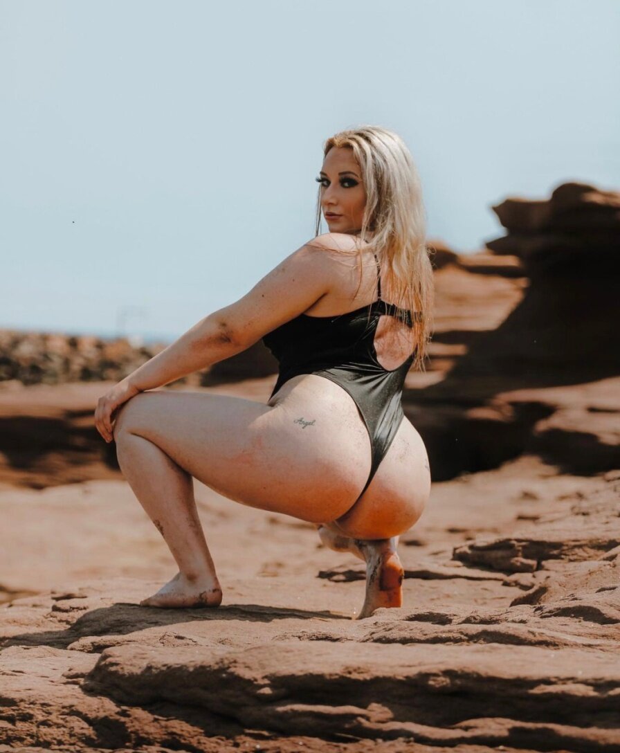 Alyssamacd0naldvip (@alyssamacd0naldvip), OnlyFans creator