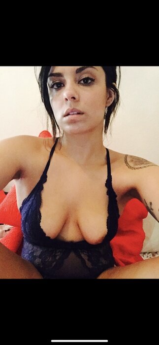 Amandaquinn16 (@amandaquinn16), OnlyFans creator
