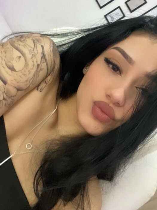 Ambercastle20 (@ambercastle20), OnlyFans creator