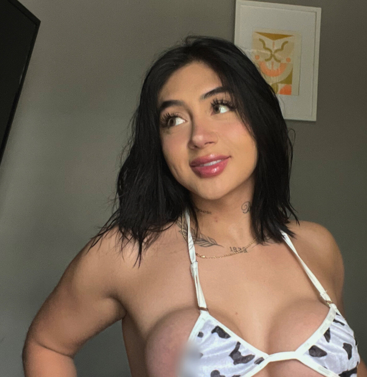 Amber (@amberestefania), OnlyFans creator