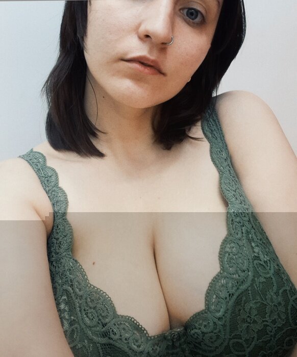 Amelia6654 (@amelia6654), OnlyFans creator