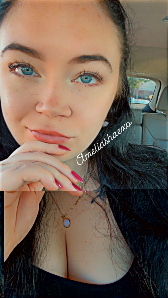 Ameliashaexo (@ameliashaexo), OnlyFans creator