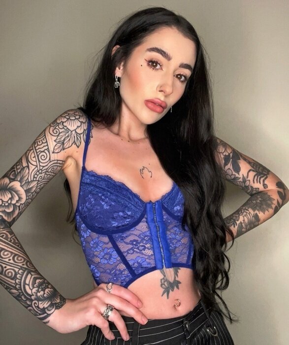 Amyelrad (@amyelrad), OnlyFans creator
