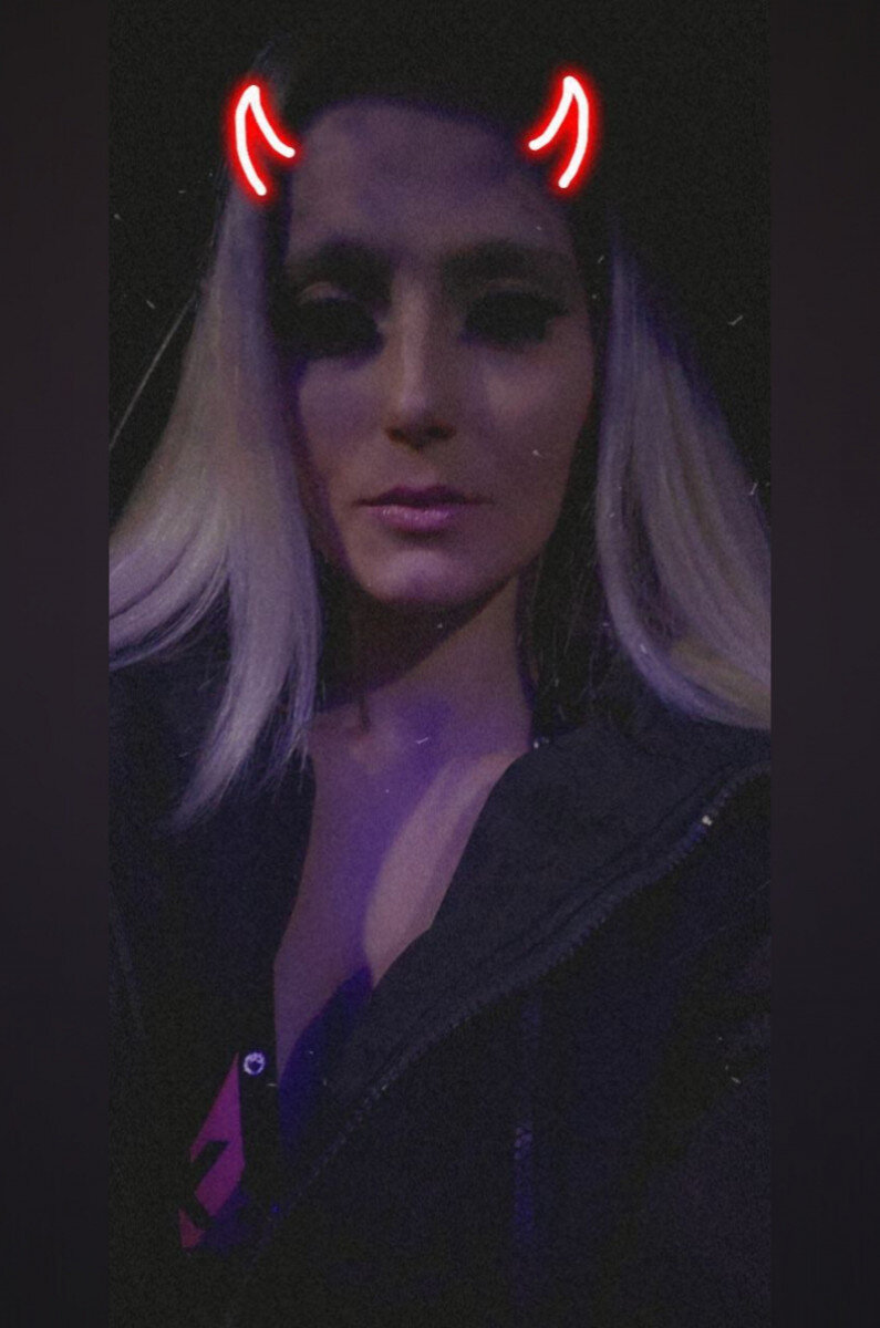 Amymae1994 (@amymae1994), OnlyFans creator