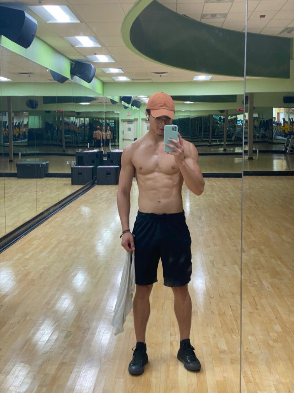 Anativeguy (@anativeguy), OnlyFans creator
