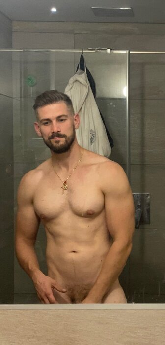 Andrea001 (@andrea_001), OnlyFans creator
