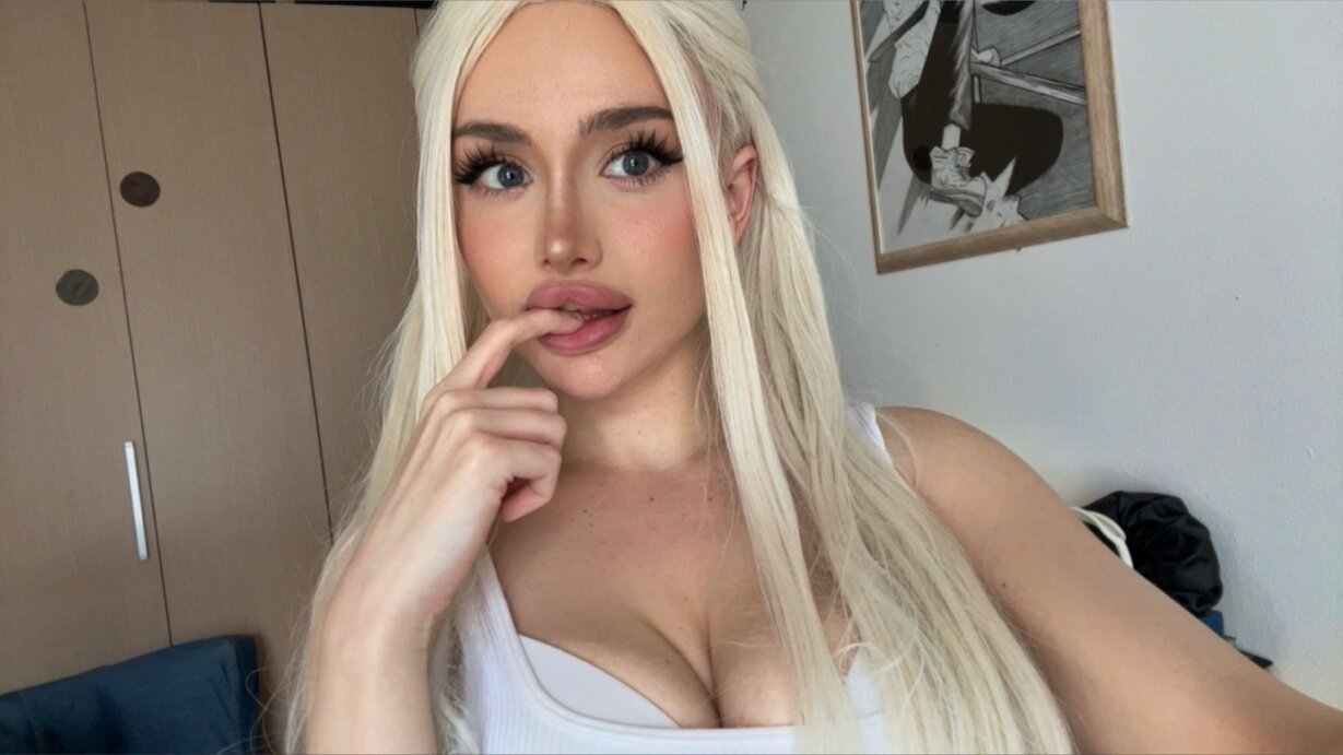 Andreaoliveira (@andreaoliveira), OnlyFans creator