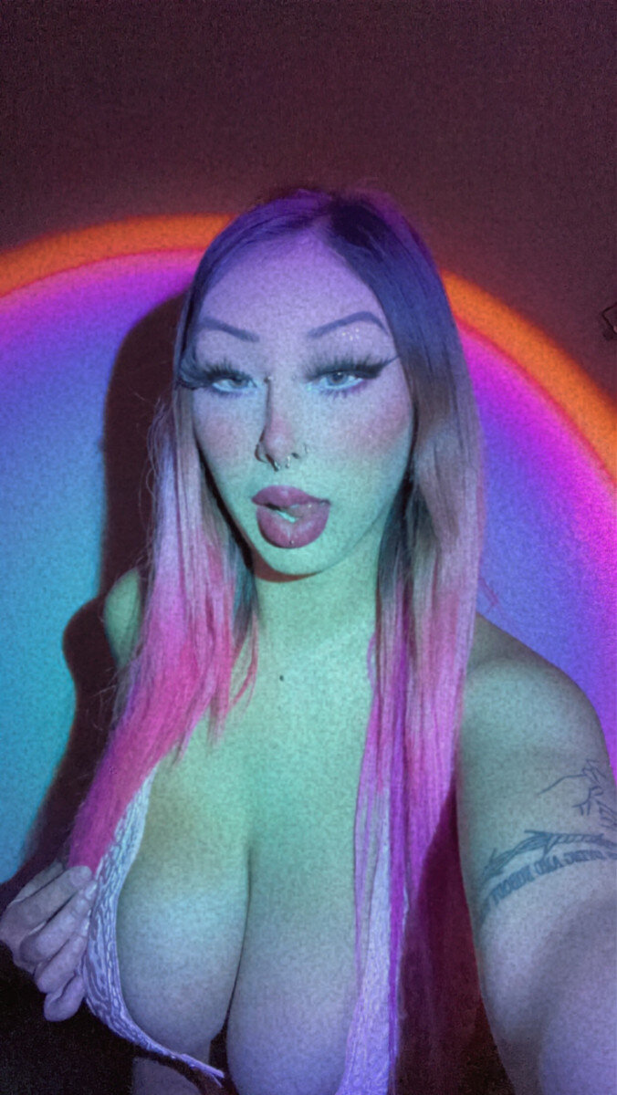 Andrearae (@andrearae_), OnlyFans creator