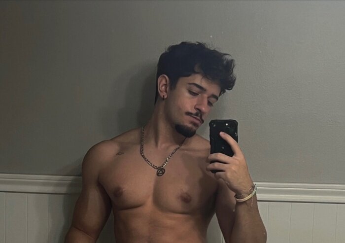 Andrewtk1 (@andrew_tk1), OnlyFans creator