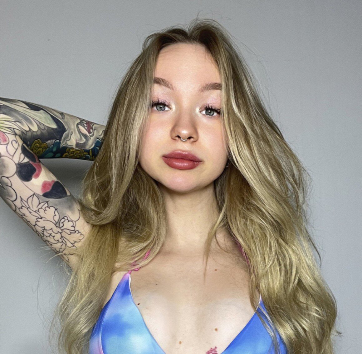 Angelina (@angel_crystal), OnlyFans creator