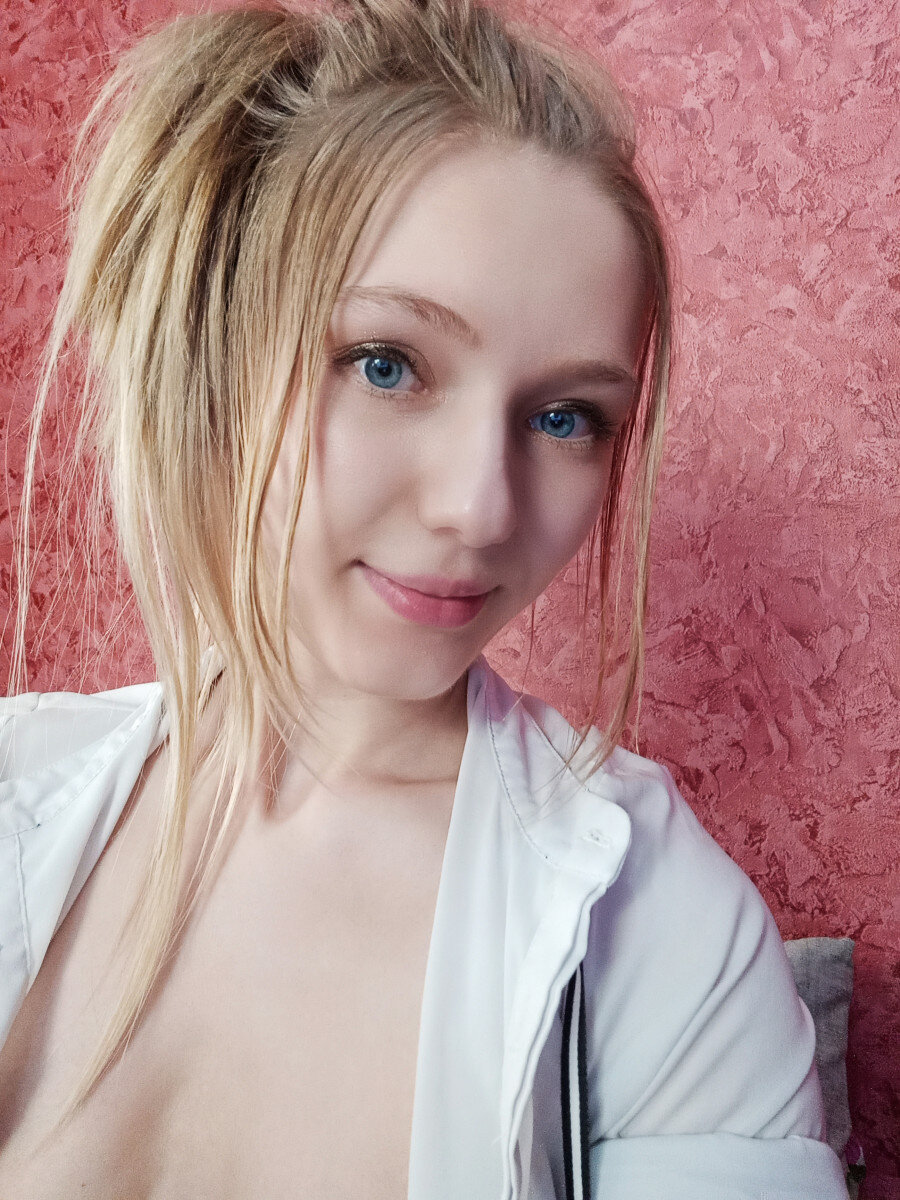 angelalive_free (@angelalive_free), OnlyFans creator