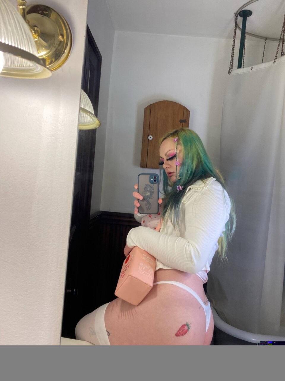 Angelbabylee666 (@angelbabylee666), OnlyFans creator