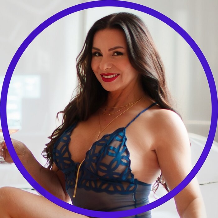 Angelica (@angelica_charming), OnlyFans creator