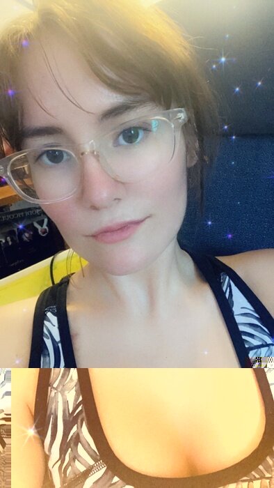 Angellove2559 (@angellove2559), OnlyFans creator