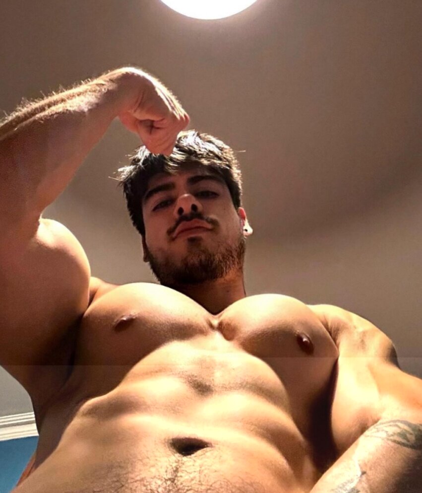 Angelormni (@angelo_rmni), OnlyFans creator