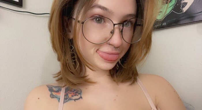 Angelxfacexxx (@angelxfacexxx), OnlyFans creator