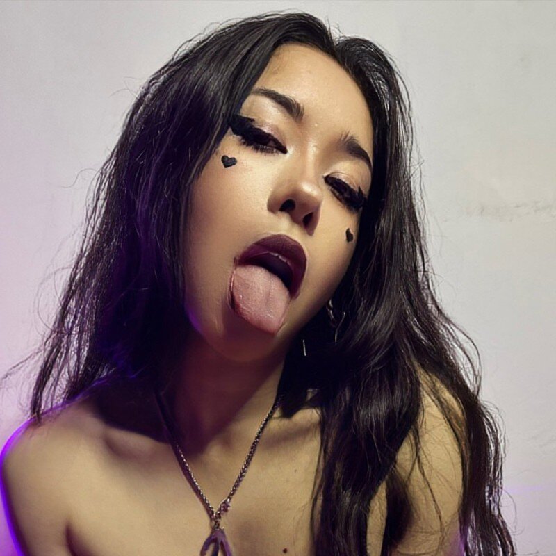 Aniaross (@aniaross), OnlyFans creator