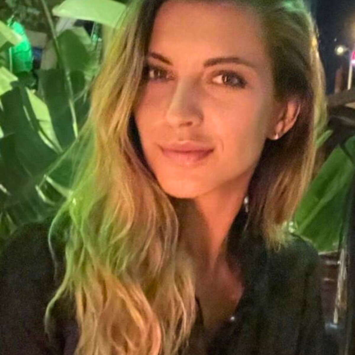 Anita (@anita-flowers), OnlyFans creator