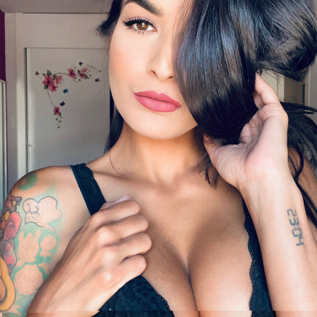 Anitahard (@anitahard), OnlyFans creator