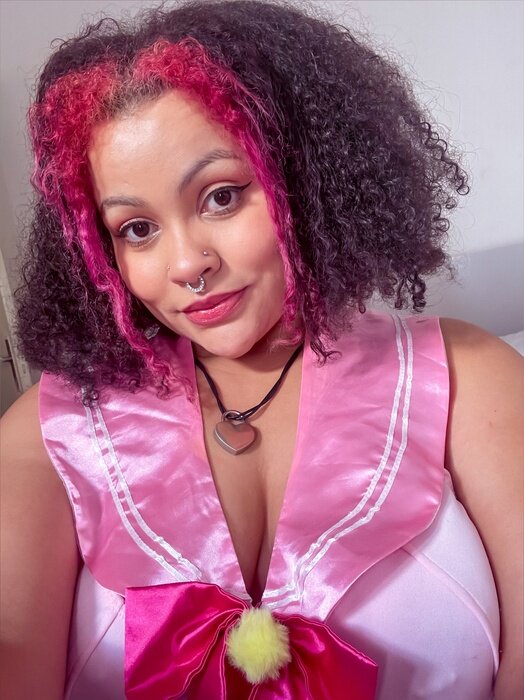 Annacutiepiie (@annacutiepiie), OnlyFans creator