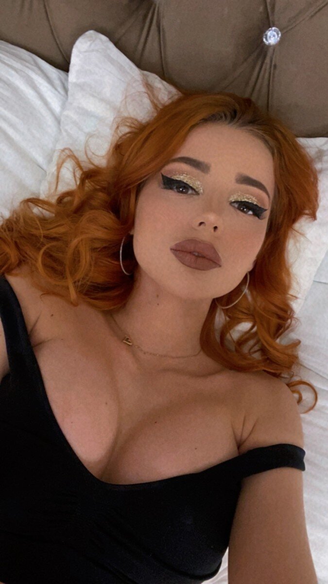 Annejust (@annejust), OnlyFans creator