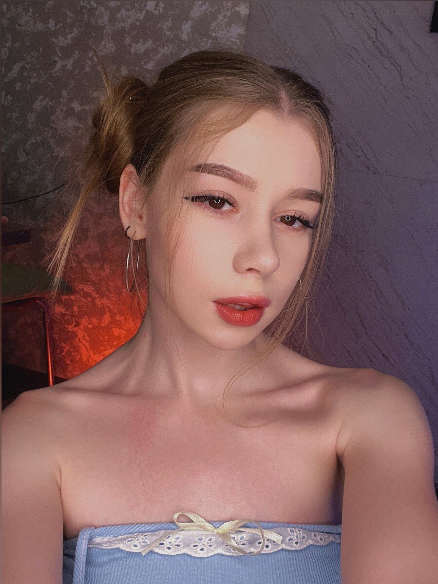 Annelitt (@annelitt), OnlyFans creator