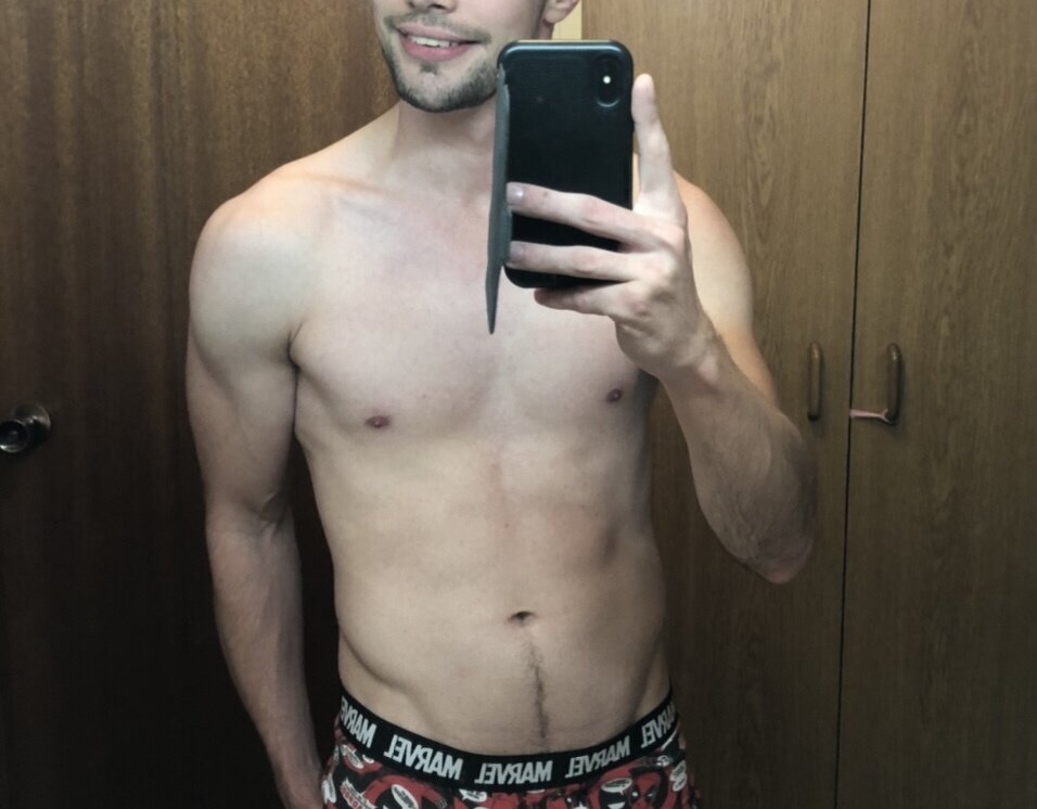 Antonio8inches (@antonio8inches), OnlyFans creator
