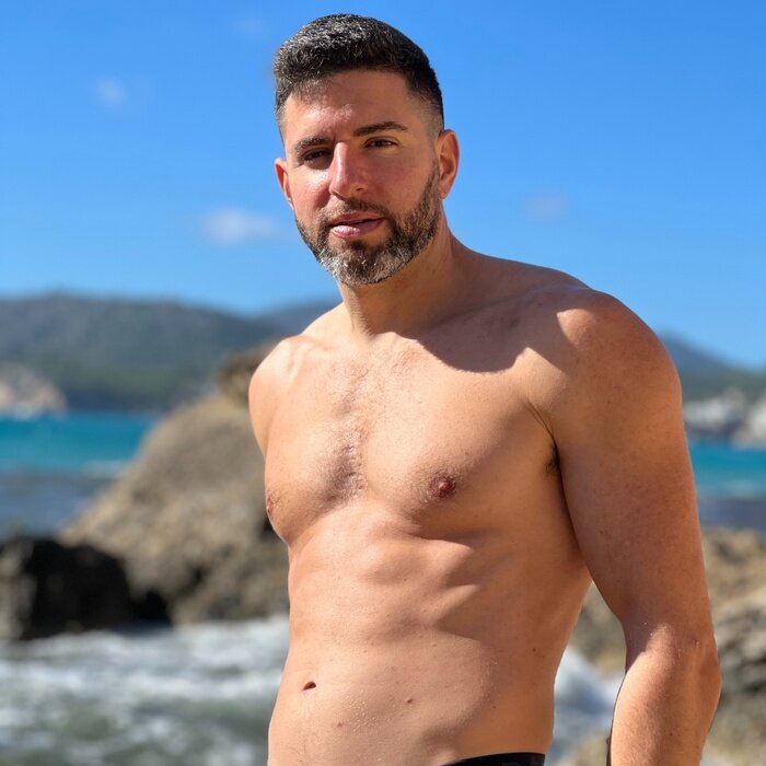 Antoniomallorcavip (@antoniomallorcavip), OnlyFans creator