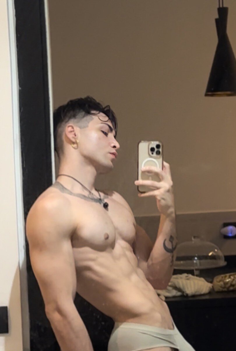 Antoniosebert (@antoniosebert), OnlyFans creator