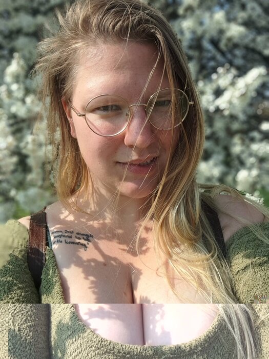 Anxiousslavfree (@anxiousslavfree), OnlyFans creator