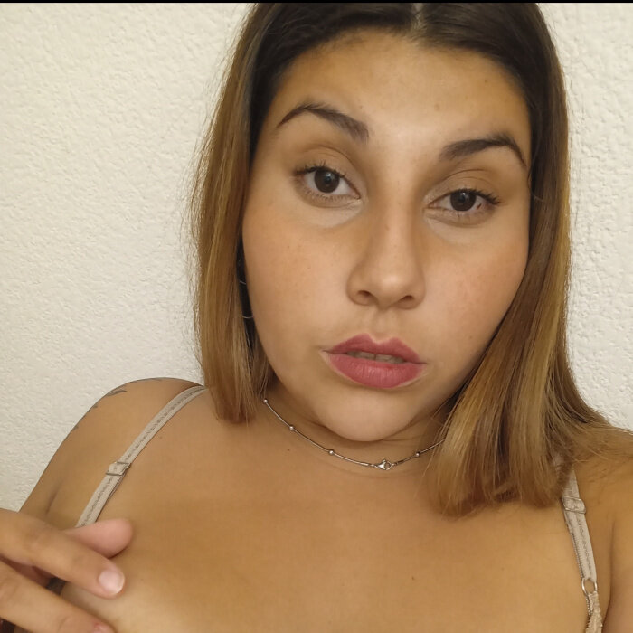 Anybond (@any-bond), OnlyFans creator