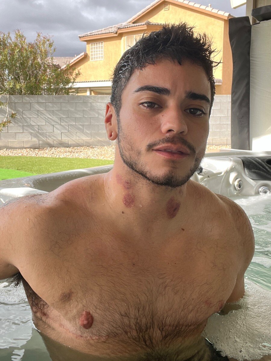 Apollomoon999 (@apollomoon999), OnlyFans creator