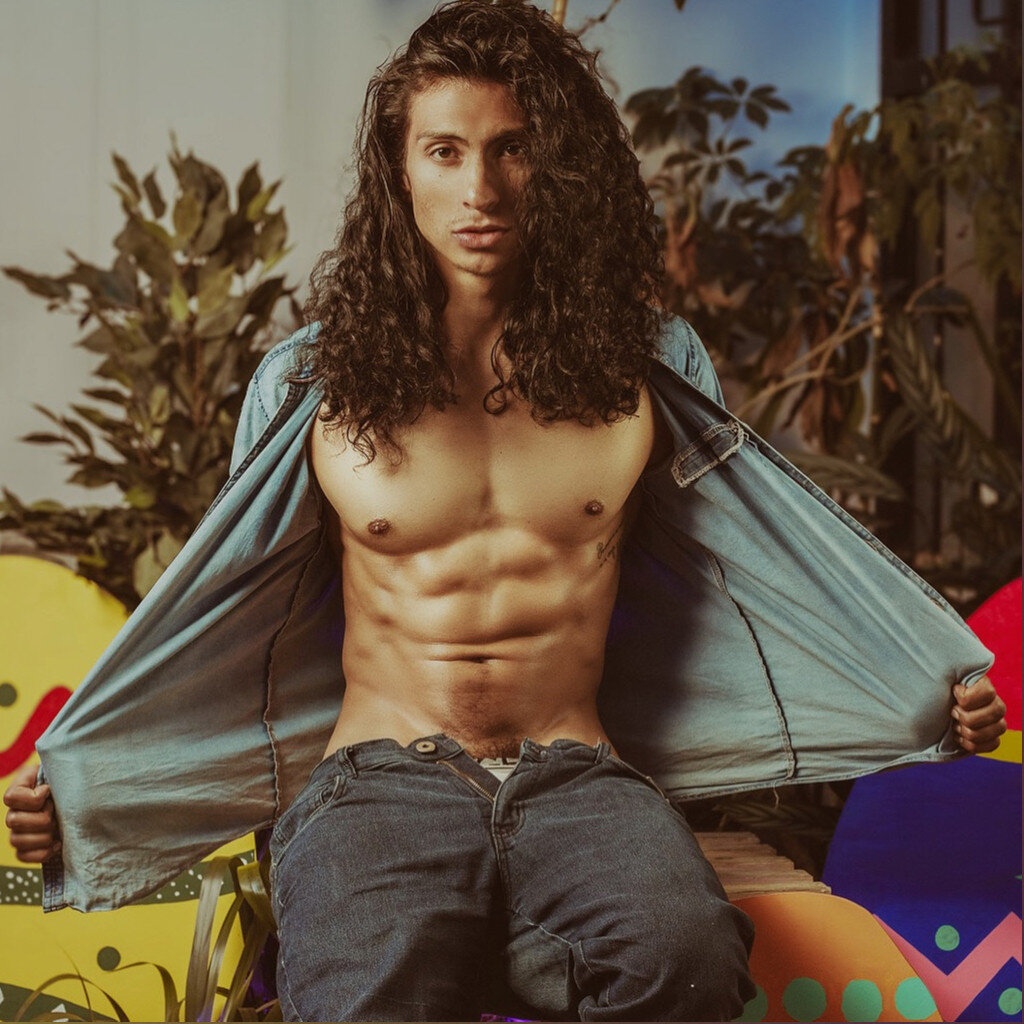 Apolos08 (@apolos08), OnlyFans creator