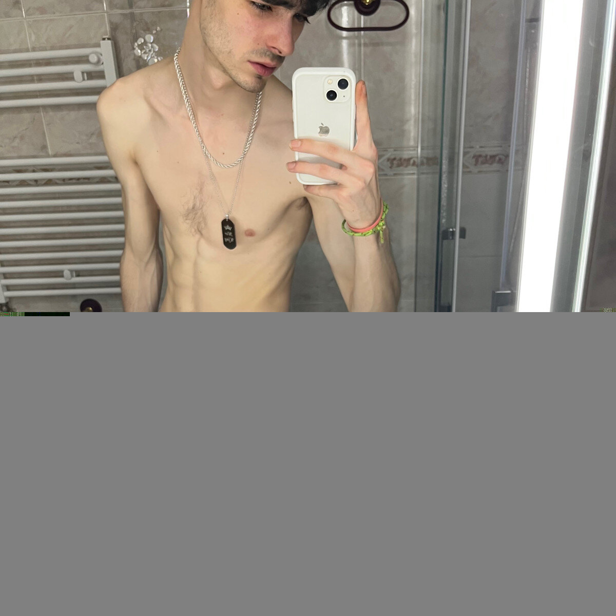 Apolosmile69 (@apolosmile69), OnlyFans creator