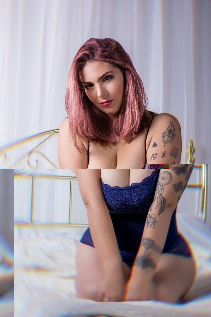 April (@april), OnlyFans creator